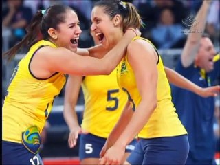 Seleção feminina de vôlei comemora ouro em São Paulo
