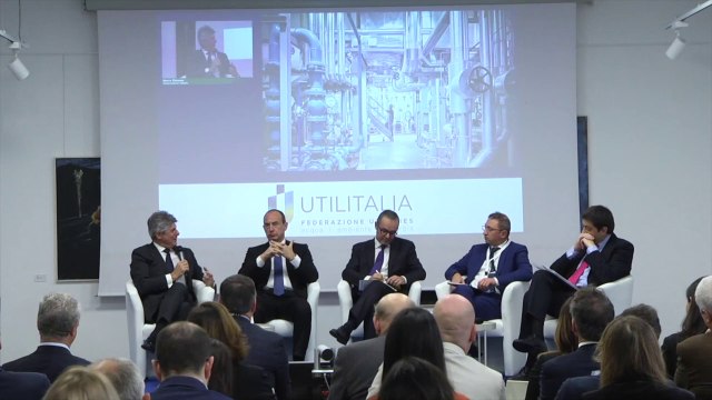 La crisi energetica spinge la corsa alle rinnovabili