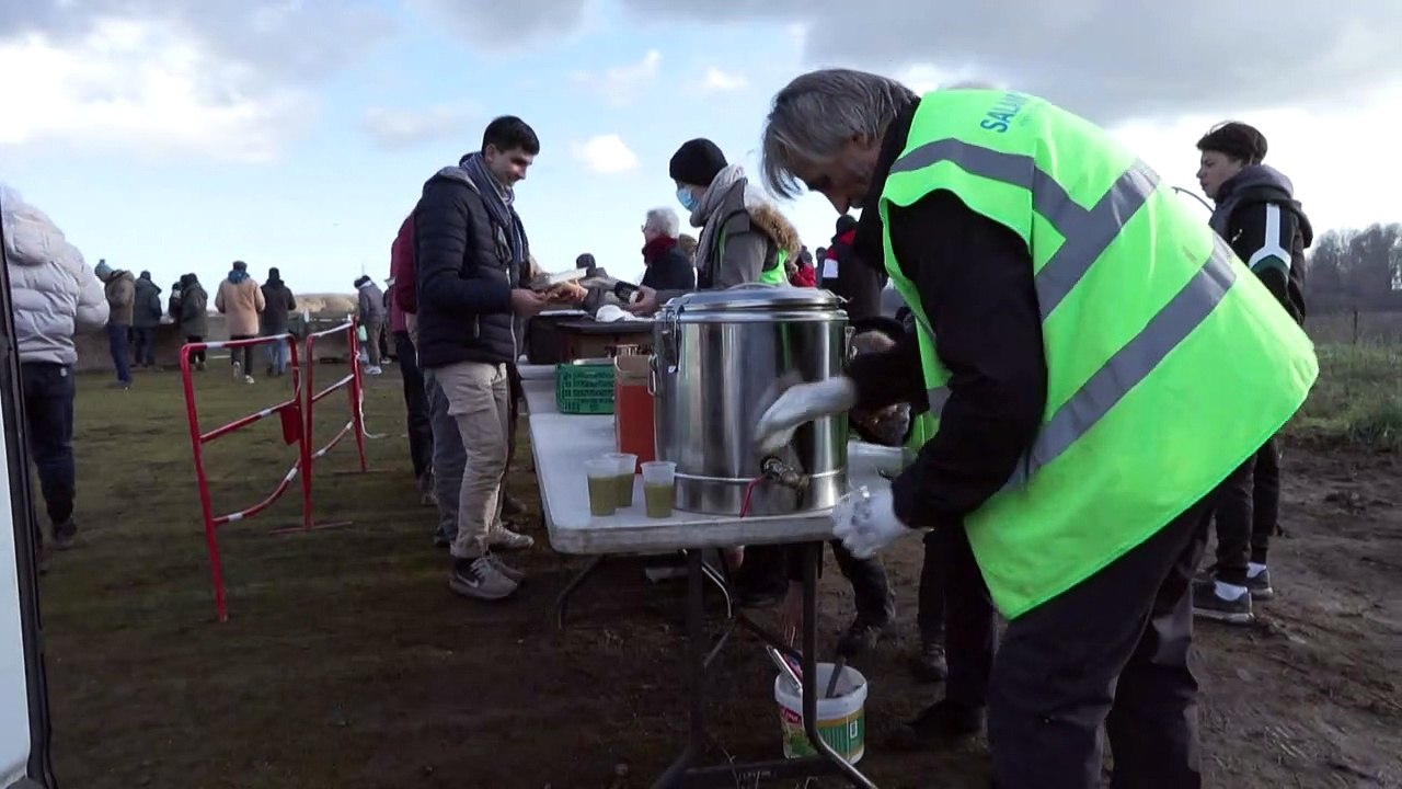 Migrants crossing Channel undeterred by recent deaths, charities say