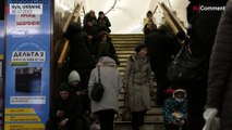 ویدئو؛ همزمان با اوج‌گیری حملات روسیه به کی‌یف شهروندان در مترو پناه گرفتند