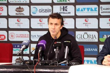 Bülent Korkmaz: "Kazanmamız gereken bir maçı kaybettik"