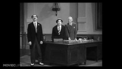 Les Marx au grand magasin Bande-annonce (EN)