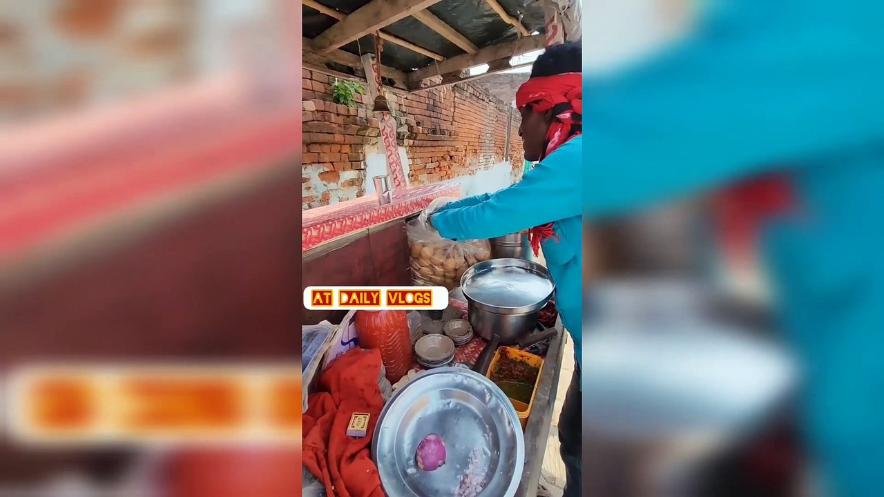 My first vlog | 10 ki 10 Pani Puri itni sasti kahi nahi milegi | At daily vlogs