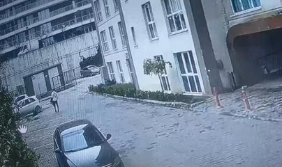 ESENYURT'TA KAMERAYA YANSIYAN OTOMOBİL HIRSIZI YAKALANDI