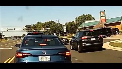 Car crash compilation #63 Latest Idiots in cars 2022