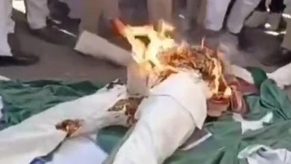 जबलपुर: पाकिस्तान के मंत्री बिलावल भुट्टो का पुतला फुका,जानिए क्यों