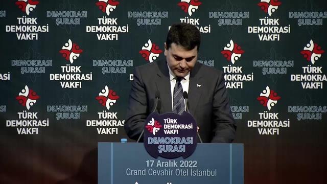 Türk Demokrasi Vakfı'nın Düzenlediği Demokrasi Şurası... Uysal: Hiç Kimsenin Demokrat Olmadığı, Herkesin Birbirinin Celladı Olduğu Süreci Sona...