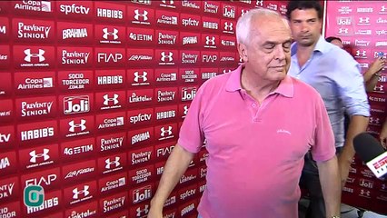 Maicon comenta oportunidade a jogadores da base e situação de Michel Bastos