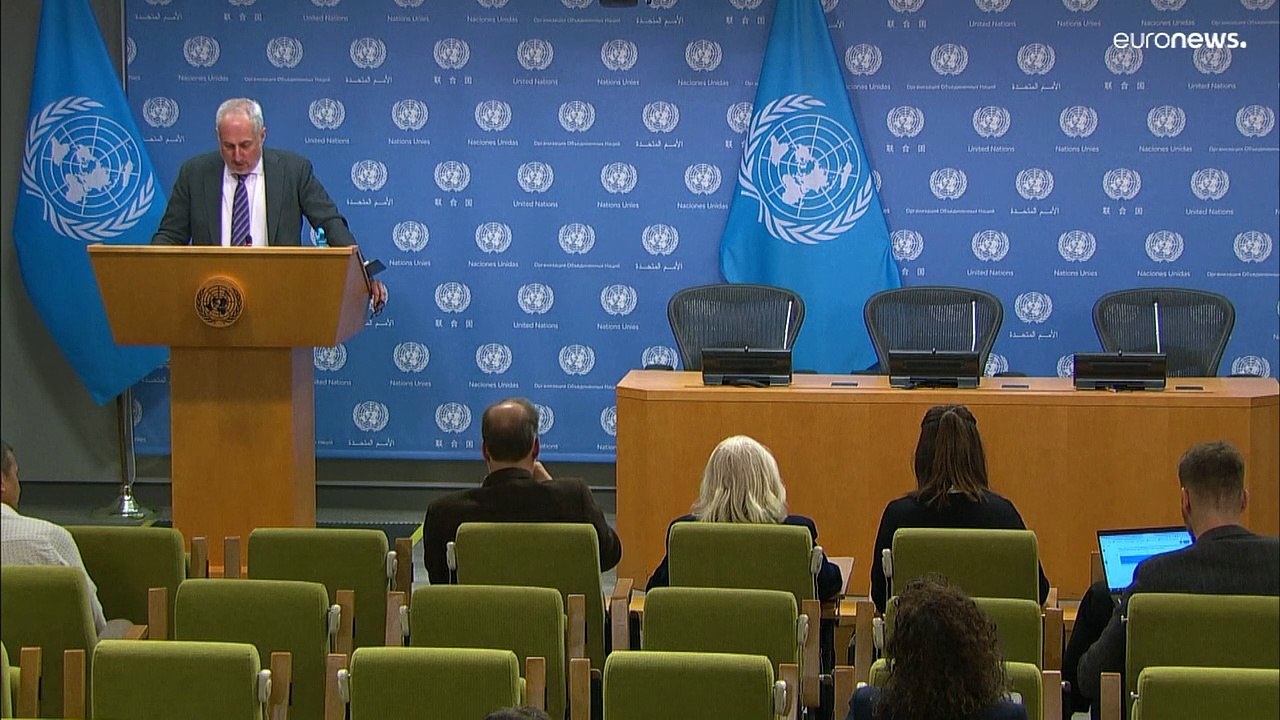 Rolle rückwärts: Musk lässt gesperrte Twitter-Konten wieder freischalten