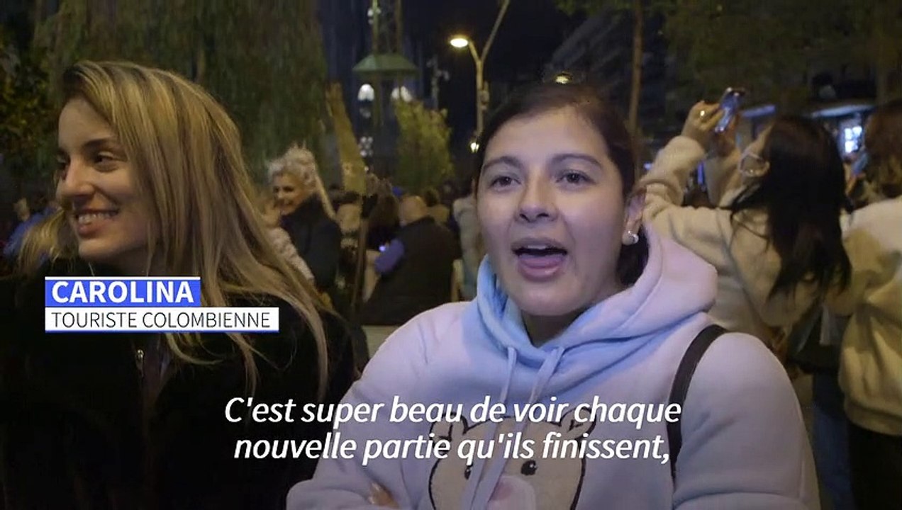 La Sagrada Familia de Barcelone illumine ses deux nouvelles tours