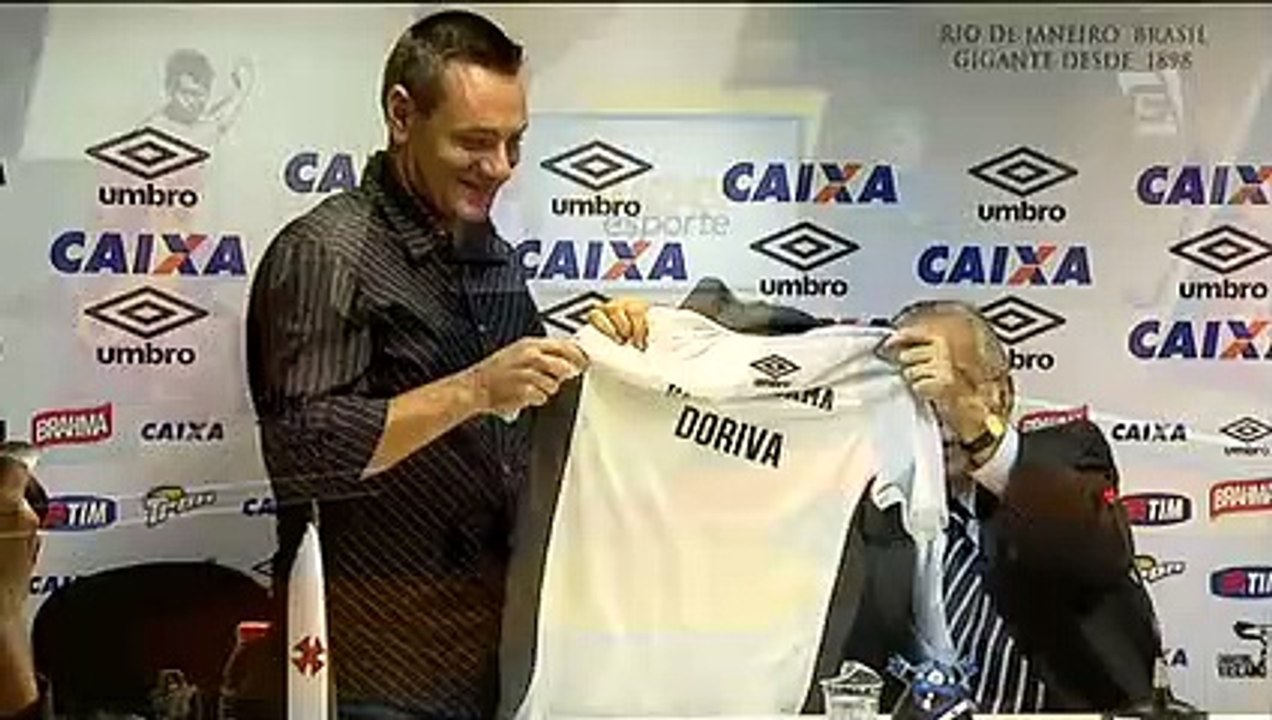 Doriva é apresentado como novo técnico do Vasco