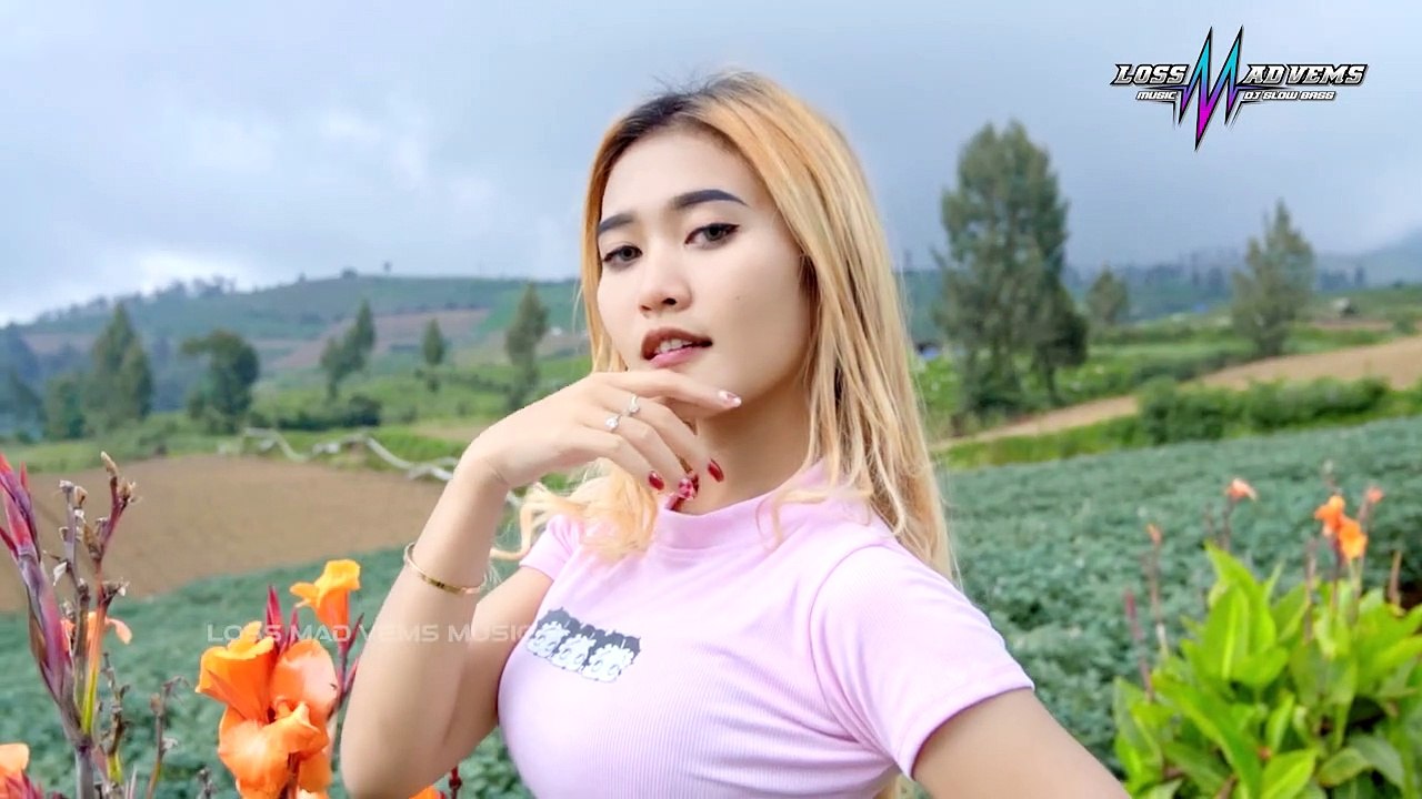 Dj Mashallah Tiktok Terbaru X No Comment Remix Full Bass Melesat Jedag Jedug Viral