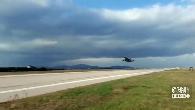 Son dakika... Yunan jetlerinden Ege'de taciz! MSB: Gerekli karşılık verildi