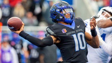 Best Bets 12/17: Etienne Over 51.5, Green Over 215.5 Pass Yards