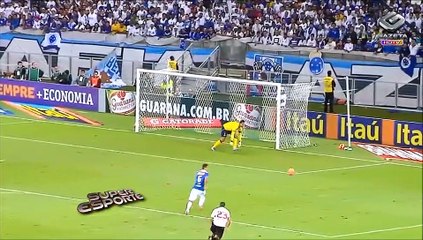 São Paulo surpreende e vence o líder Cruzeiro no Mineirão