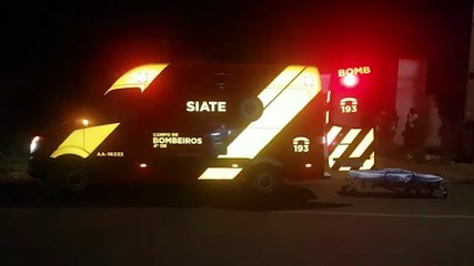 Crianças são atingidas por portão no Bairro Periolo