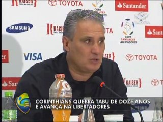 Corintianos comemoram quebra de tabu e classificação às quartas