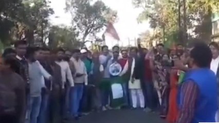 बरघाट :भाजपा पार्टी का आक्रोश,पाकिस्तान के विदेश मंत्री के अभद्र बयान पर पुलता किया दहन