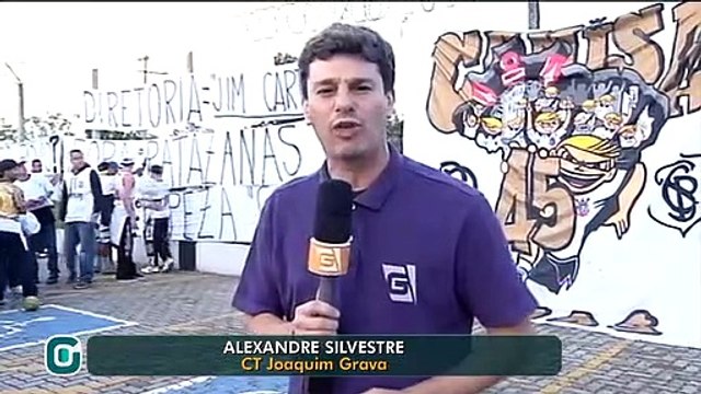 Rodriguinho lamenta queda de público e pede apoio da torcida