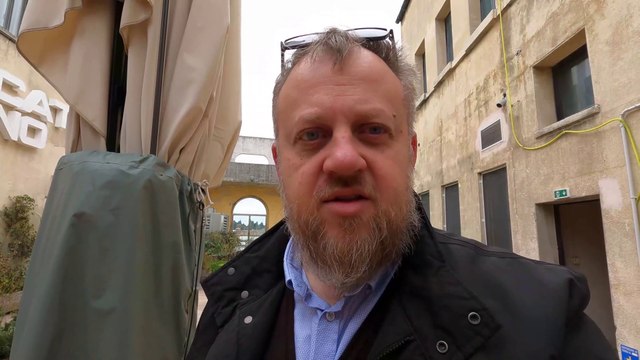 Murano Glass Making Demonstration. Venice Italy. 4K Video