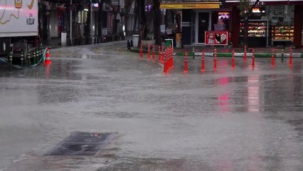 İki kentte sağanak etkili oldu