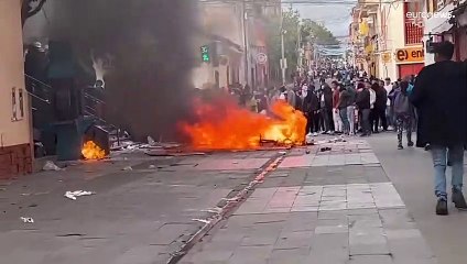 Proteste in Peru: Tausende Touristen bei Machu Picchu gestrandet