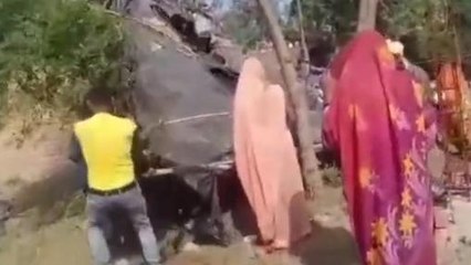 सतना:दबंगों ने विधवा महिला का घर किया जमींदोज,वीडियो हुआ वायरल,पीड़ित ने SP से मांगा न्याय