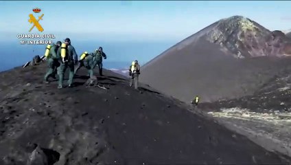 Medición de gases de la Guardia Civil en Puerto Naos y La Bombilla