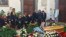 Morte Mihajlovic, Lotito consegna le maglie della Lazio alla moglie Arianna
