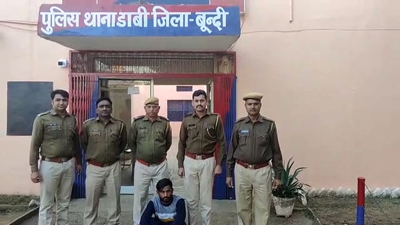 प्यार में धोखा खाने पर युवक ने की महिला की पत्थ...