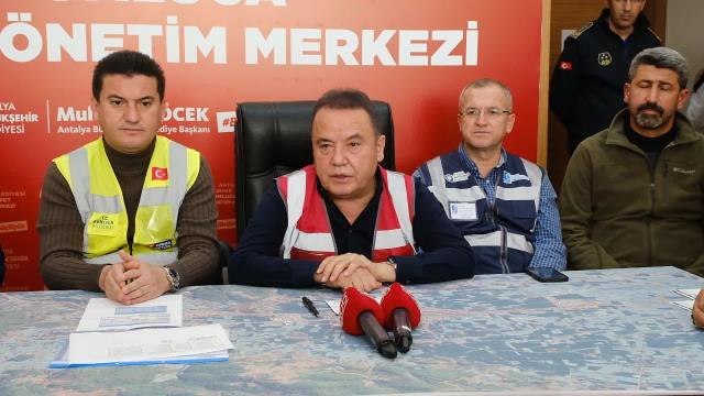 Muhittin Böcek Açıkladı: Selden Zarar Gören Esnaftan 1 Ay Su Ücreti Alınmayacak