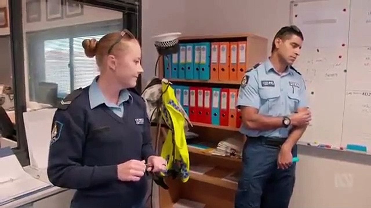 Keeping Australia Safe - Se1 - Ep03 HD Watch HD Deutsch