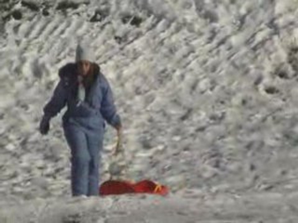 un melange d une cave et de ma tante