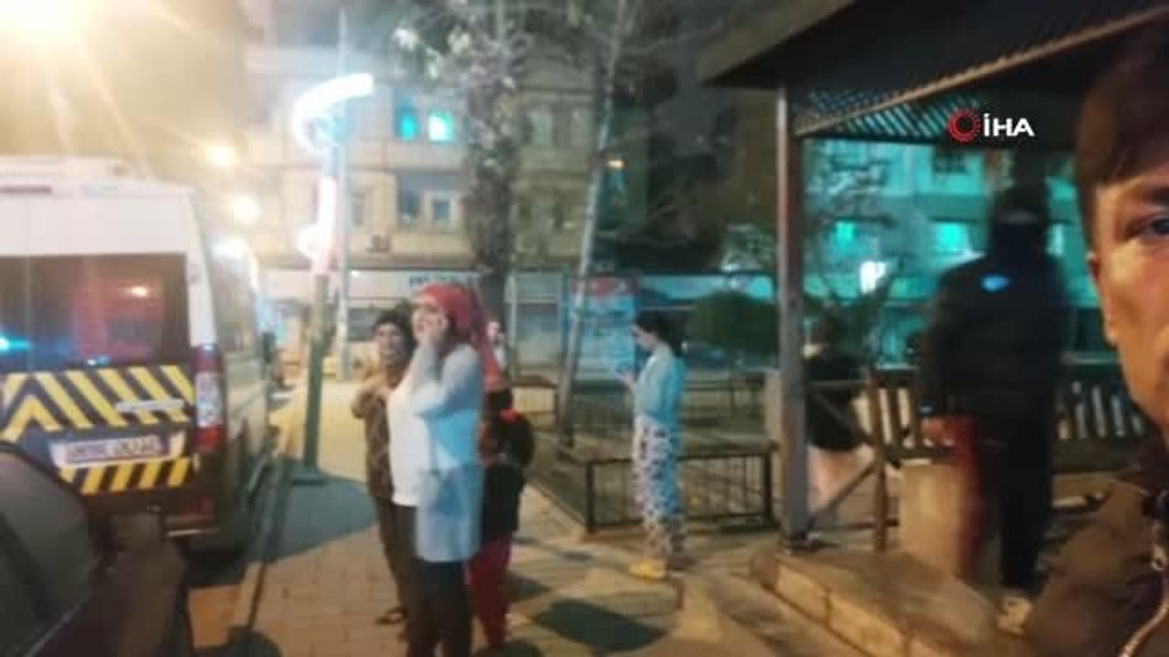 Kırıkhan Belediye Başkanı Ayhan Yavuz: "Ufak tefek hasarların dışında herhangi bir şey yok"