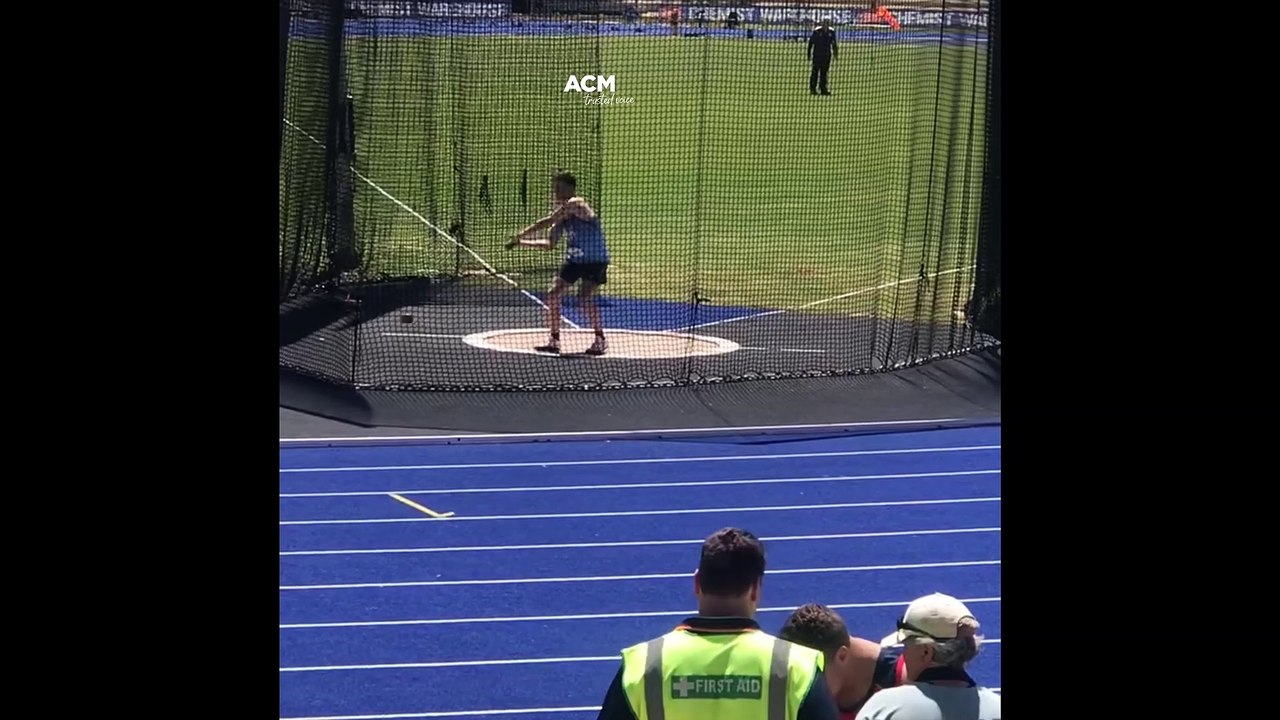 Ky Garratt's National Title hammer throw