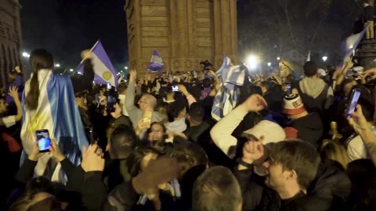 Barcelona: Argentiniens Fans feiern den WM-Titel
