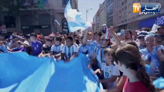 فرحة كبيرة في بوينس آيرس بعد تتويج الأرجنتين بالمونديال