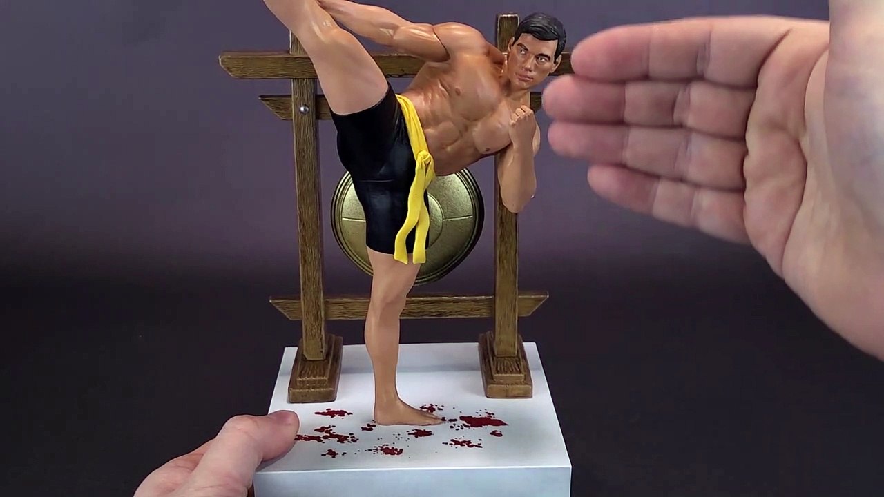 Diamond Select JCVD Jean-Claude Van Damme Gallery Statue - video ...