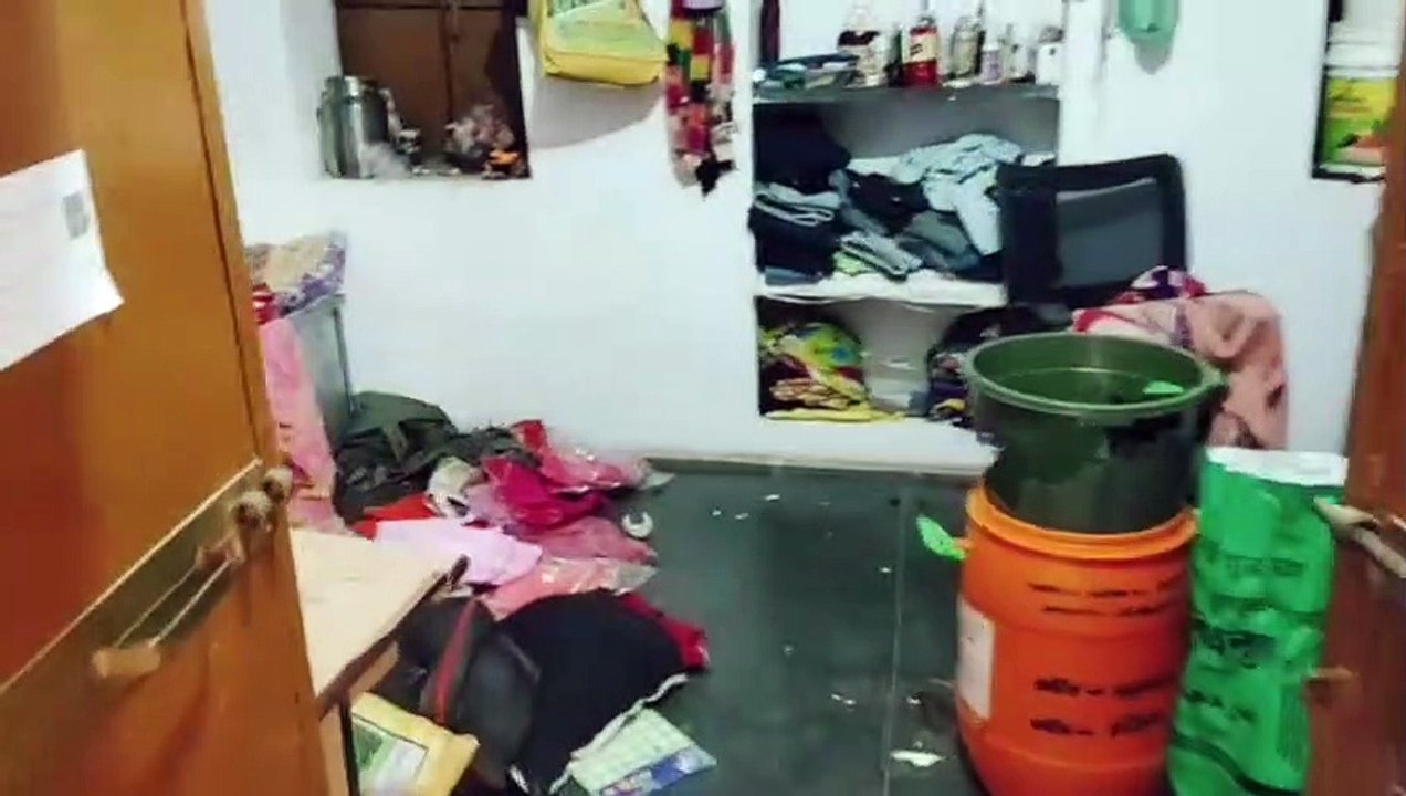 चिताणी में रंजिश को लेकर मकान पर जेसीबी से हमला