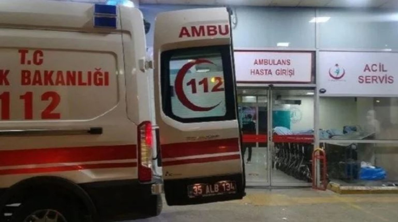 İki otomobilin çarpışması sonucu 5 kişi yaralandı