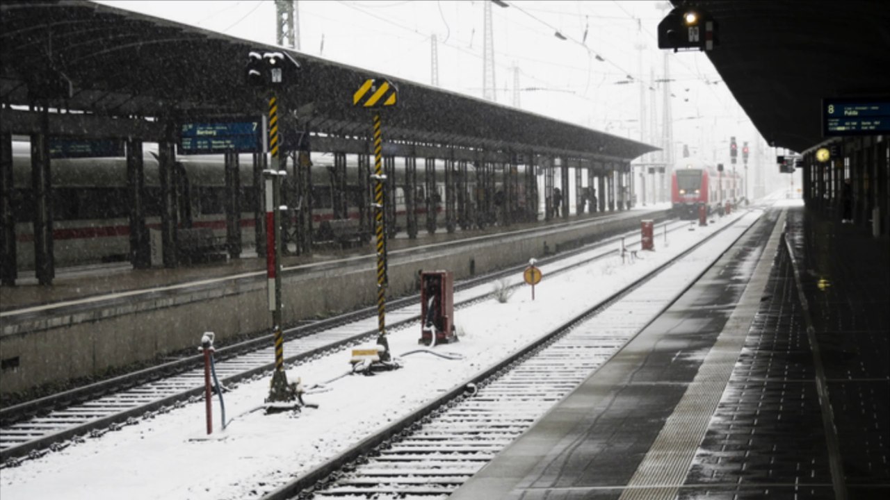 Bahn warnt vor massiven Verspätungen zu Weihnachten