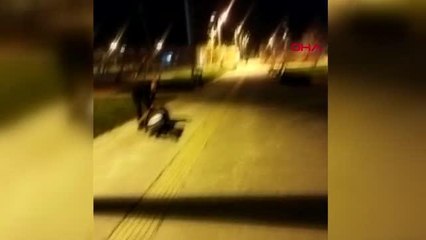 ARNAVUTKÖY'DE TACİZ İDDİASINA PARKTA DAYAK