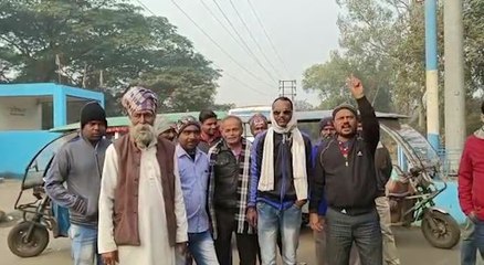 পাণ্ডবেশ্বরে বেহাল রাস্তা সংস্কারের দাবিতে ইসিএল পরিবহন বন্ধ করে বিক্ষোভ |OneIndia Bengali