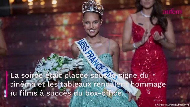 Miss France 2023 : cet accident en plein direct a beaucoup fait réagir les internautes