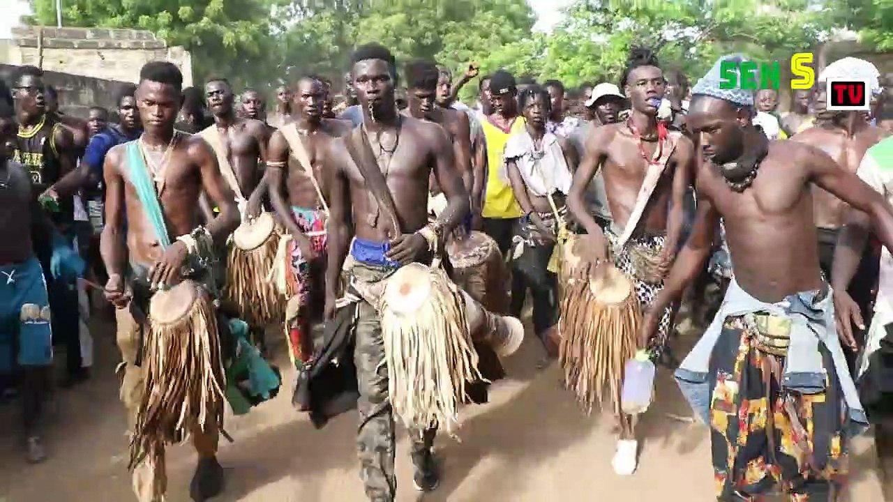 Kankouran La culture Mandingue à Mbouléme un village situé 7 Km de Mbour PARTIE 2 Mandingo culture
