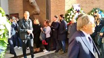 Funerali Mihajlovic, l'uscita della Lazio dalla Chiesa