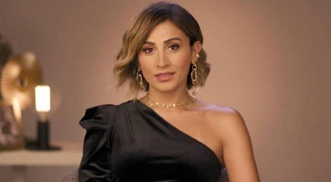 دينا الشربيني بفستان أسود لافت للأنظار في ختام مهرجان البحر الأحمر