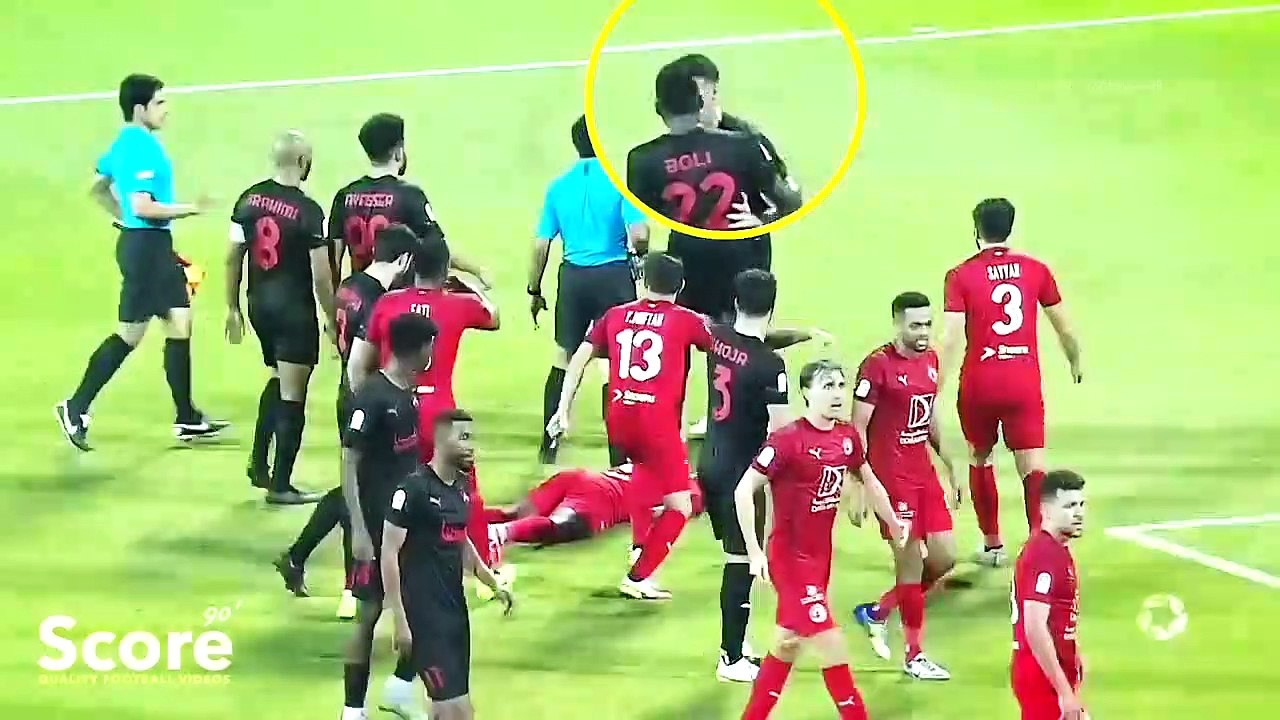 100 Bizarre Football Moments