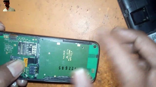 Nokia 8110 4G TA-1159 Charging Port Replacement Nokia 8110 (TA-1059) disassembly