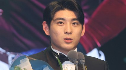 '타격 5관왕' 이정후, MLB 진출 공식 선언...키움에 의사 전달 / YTN